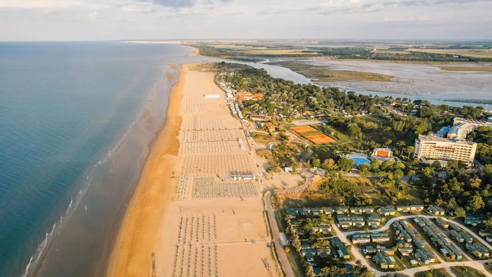 One Bedroom Flat In A Residence With Swimming Pool Bibione Apartment