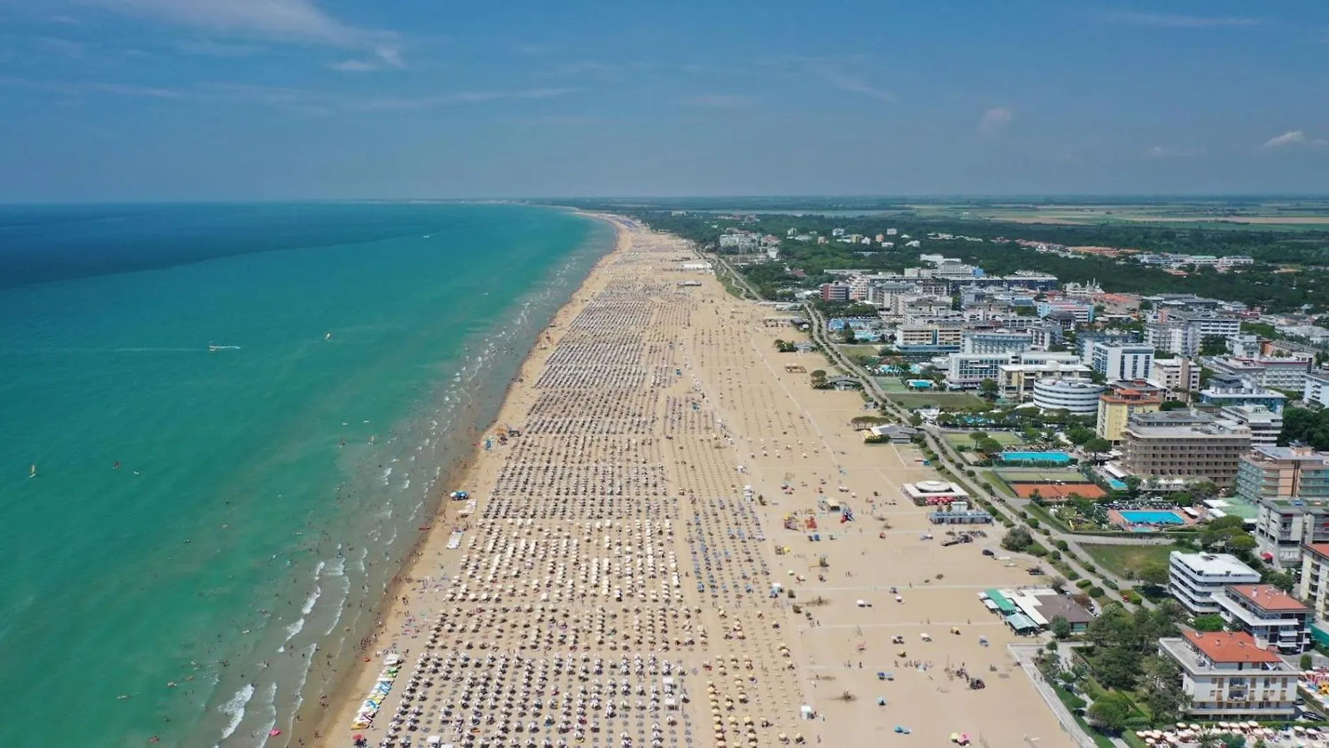 One Bedroom Flat In A Residence With Swimming Pool Bibione Appartamento